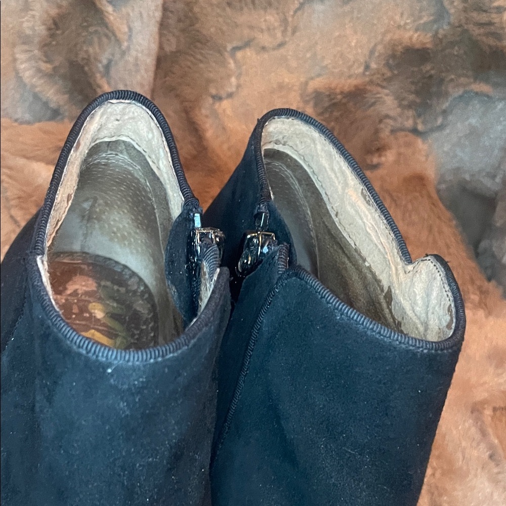 Sam Edelman Black Suede Ankle Boots - Picture 6 of 8